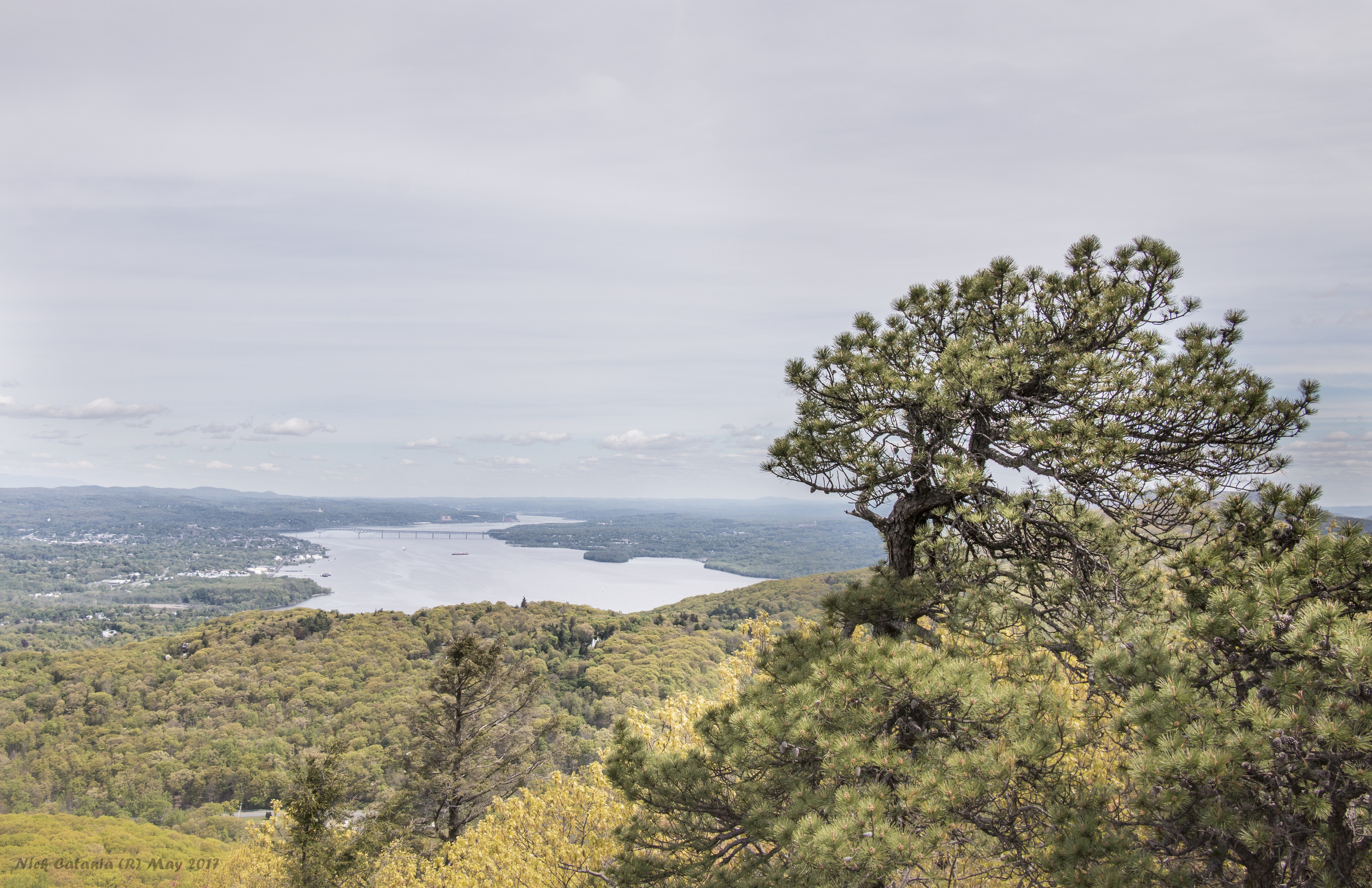 Black Rock Ridge over the Hudson River